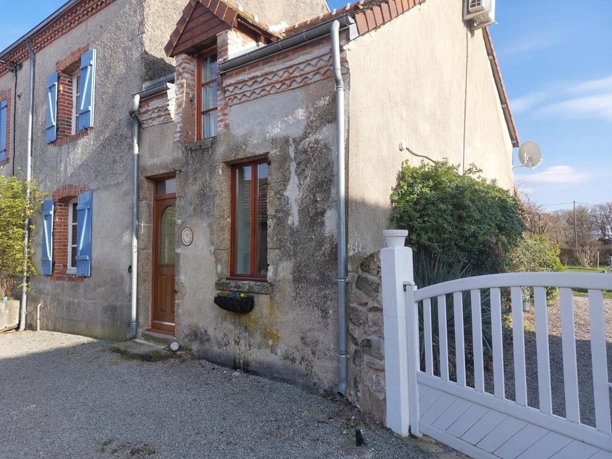 Gite Du Grand Chene Saint-Leger-Magnazeix ภายนอก รูปภาพ